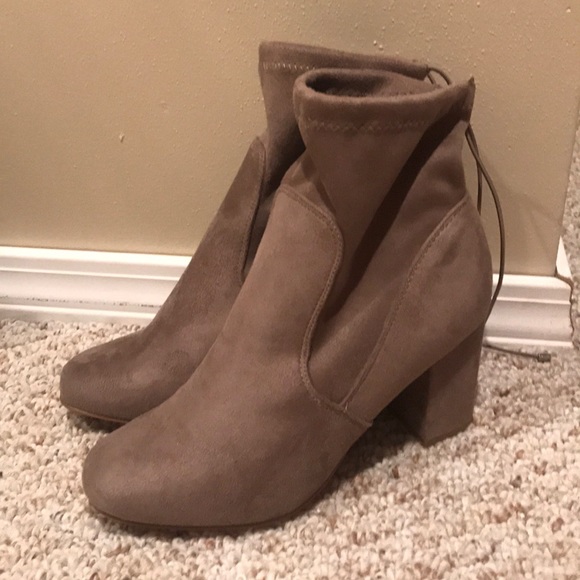 Chinese Laundry Shoes - Suede Booties